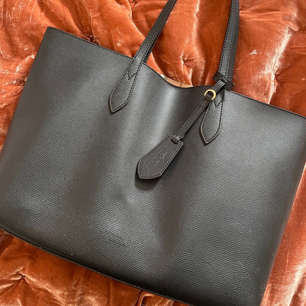Authentic Burberry Haymarket Reversible Large Tote